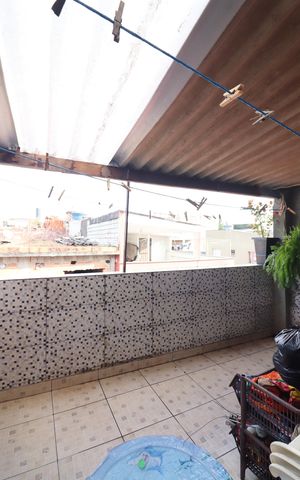 Casa à venda com 150m², 3 quartos e sem vagaÁrea de Serviço e Churrasqueira 