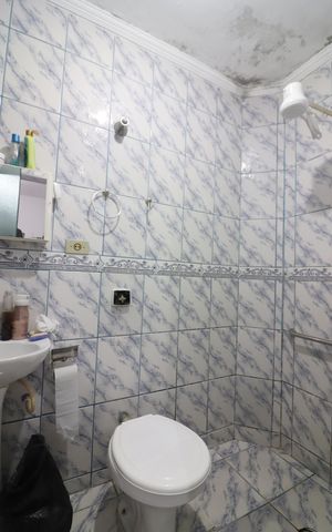 Casa à venda com 150m², 3 quartos e sem vagaBanheiro Social casa 2