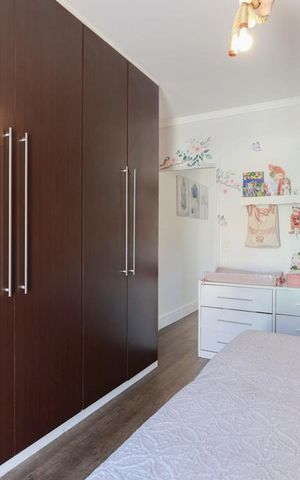 Casa à venda com 700m², 2 quartos e 2 vagas Casa à venda com 700m², 2 quartos e 2 vagasQuarto
