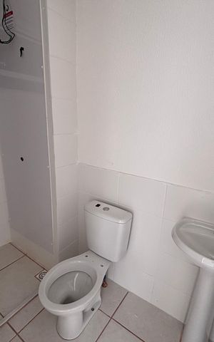 Apartamento à venda com 44m², 2 quartos e 1 vaga Apartamento à venda com 44m², 2 quartos e 1 vagaBanheiro