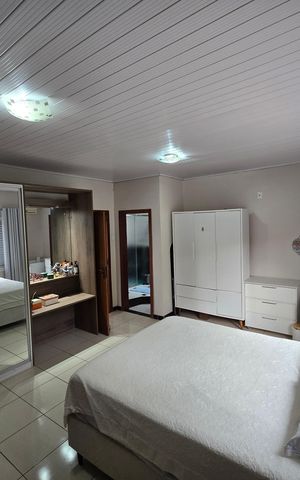 Casa para alugar com 220m², 4 quartos e 3 vagas Casa para alugar com 220m², 4 quartos e 3 vagasQuarto