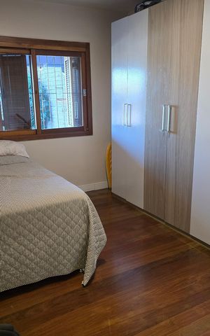 Casa para alugar com 220m², 4 quartos e 3 vagas Casa para alugar com 220m², 4 quartos e 3 vagasQuarto