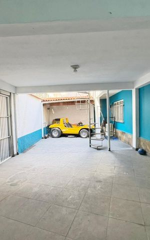 Casa à venda com 162m², 3 quartos e 1 vaga Casa à venda com 162m², 3 quartos e 1 vagaÁrea externa