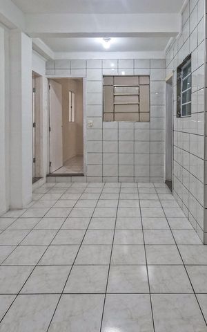 Casa para alugar com 56m², 2 quartos e 1 vaga