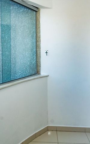 Apartamento à venda com 58m², 2 quartos e 1 vagaVaranda
