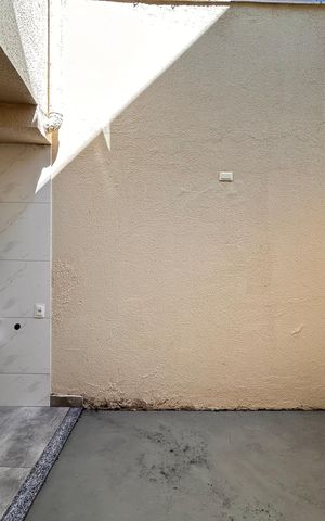 Casa à venda com 73m², 2 quartos e 1 vaga