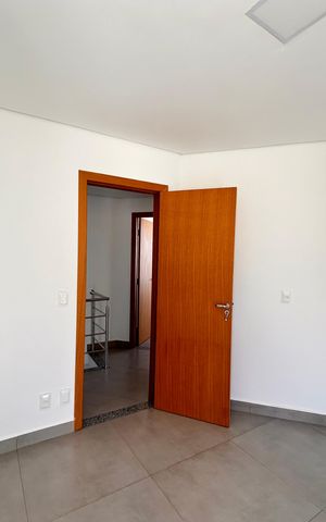 Casa à venda com 73m², 2 quartos e 1 vaga