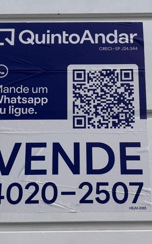 Casa à venda com 177m², 3 quartos e 2 vagasPlaquinha