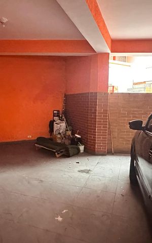 Casa à venda com 268m², 4 quartos e 4 vagas