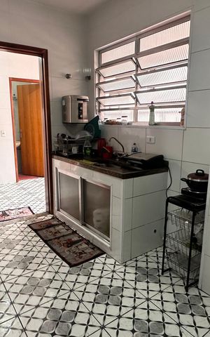 Casa à venda com 268m², 4 quartos e 4 vagas