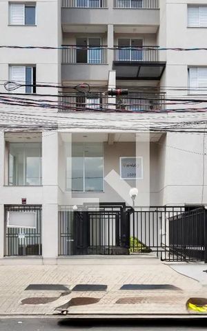 Apartamento à venda com 48m², 2 quartos e 1 vaga Apartamento à venda com 48m², 2 quartos e 1 vagaFachada e portaria