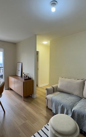 Apartamento à venda com 48m², 2 quartos e 1 vaga Apartamento à venda com 48m², 2 quartos e 1 vagaSala