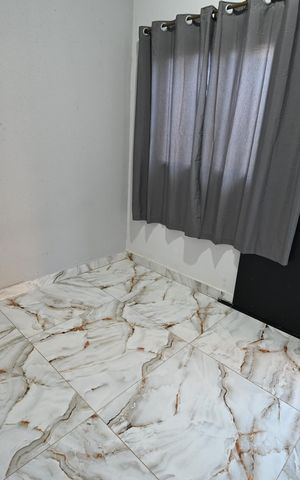 Casa à venda com 366m², 2 quartos e 3 vagas