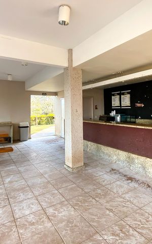 Casa de condomínio à venda com 275m², 4 quartos e 3 vagas Casa de condomínio à venda com 275m², 4 quartos e 3 vagasÁrea comum