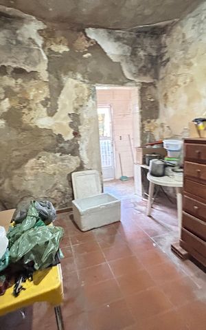 Casa à venda com 75m², 3 quartos e 2 vagasQuarto 3