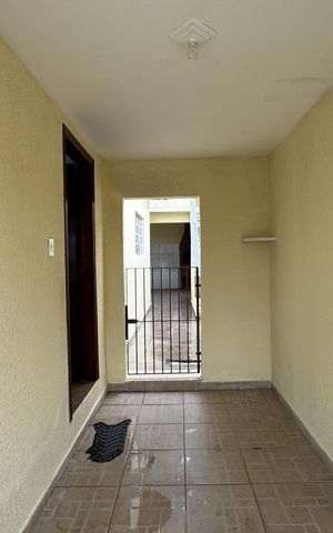 Casa à venda com 136m², 2 quartos e 2 vagas Casa à venda com 136m², 2 quartos e 2 vagasQuintal