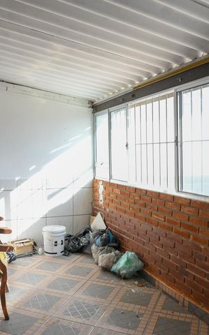 Casa para alugar com 90m², 2 quartos e sem vaga Casa para alugar com 90m², 2 quartos e sem vagaVaranda