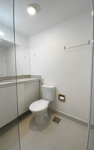 Apartamento para alugar com 98m², 3 quartos e 1 vaga Apartamento para alugar com 98m², 3 quartos e 1 vagaBanheiro da Suíte