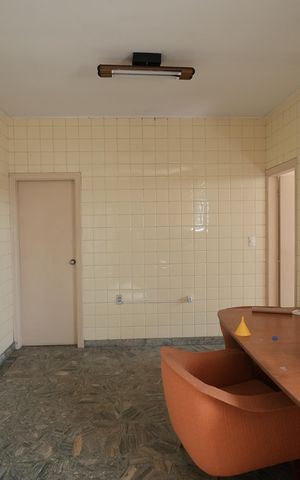 Casa à venda com 306m², 4 quartos e 2 vagasCopa