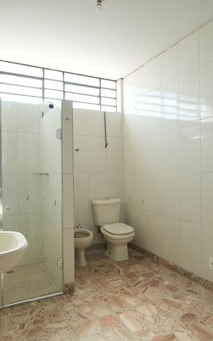 Casa à venda com 306m², 4 quartos e 2 vagasBanheiro Social