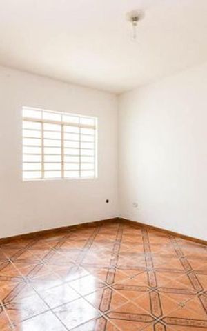 Casa à venda com 220m², 4 quartos e 3 vagas Casa à venda com 220m², 4 quartos e 3 vagasSala - casa 2