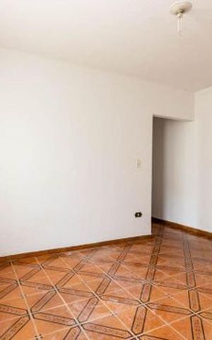 Casa à venda com 220m², 4 quartos e 3 vagas Casa à venda com 220m², 4 quartos e 3 vagasSala - casa 2