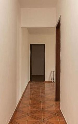 Casa à venda com 220m², 4 quartos e 3 vagas Casa à venda com 220m², 4 quartos e 3 vagasCorredor - casa 2