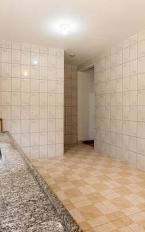 Casa à venda com 220m², 4 quartos e 3 vagas Casa à venda com 220m², 4 quartos e 3 vagasCozinha - casa 2