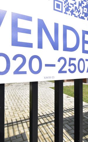Casa de condomínio à venda com 109m², 3 quartos e 2 vagasCódigo