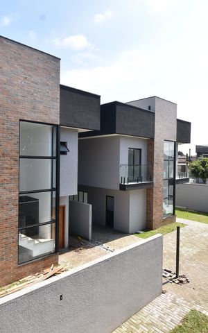 Casa de condomínio à venda com 109m², 3 quartos e 2 vagasVista da Sacada