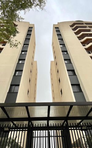 Apartamento para alugar com 85m², 3 quartos e 2 vagas Apartamento para alugar com 85m², 3 quartos e 2 vagasFachada