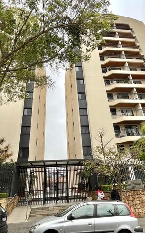 Apartamento para alugar com 85m², 3 quartos e 2 vagas Apartamento para alugar com 85m², 3 quartos e 2 vagasFachada