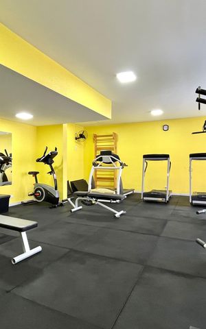 Apartamento para alugar com 85m², 3 quartos e 2 vagas Apartamento para alugar com 85m², 3 quartos e 2 vagasÁrea comum - Academia