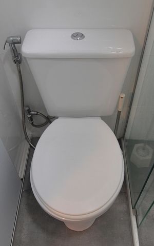 Apartamento à venda com 105m², 2 quartos e 1 vaga Apartamento à venda com 105m², 2 quartos e 1 vagaBanheiro Social