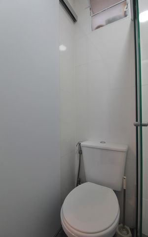 Apartamento à venda com 105m², 2 quartos e 1 vaga Apartamento à venda com 105m², 2 quartos e 1 vagaBanheiro Social