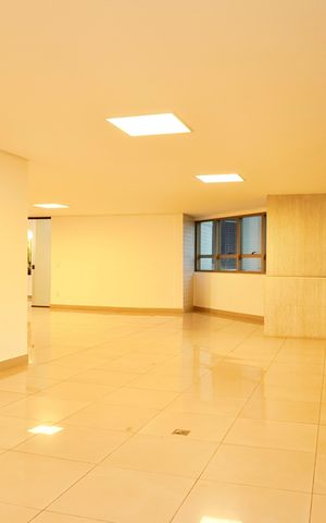 Apartamento à venda com 100m², 3 quartos e 2 vagasÁrea comum - Salão de festas