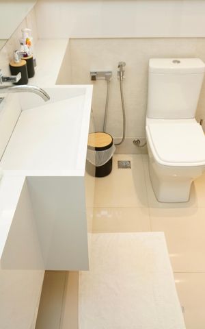 Apartamento à venda com 100m², 3 quartos e 2 vagasSuíte 1 - Banheiro 