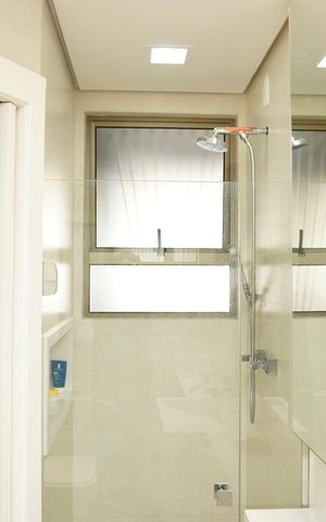 Apartamento à venda com 100m², 3 quartos e 2 vagasSuíte 1 - Banheiro 