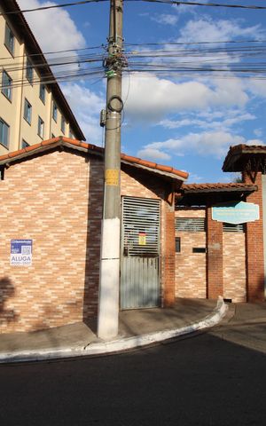 Apartamento para alugar com 48m², 2 quartos e 1 vagaFachada