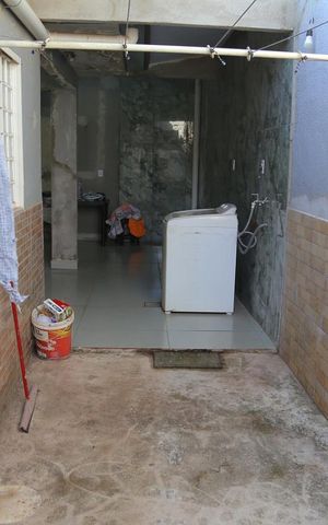 Casa à venda com 340m², 4 quartos e 5 vagas Casa à venda com 340m², 4 quartos e 5 vagasÁrea comum