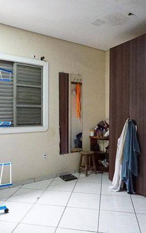 Casa à venda com 340m², 3 quartos e 6 vagasQuarto 2