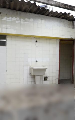 Casa à venda com 340m², 3 quartos e 6 vagasÁrea de Serviço