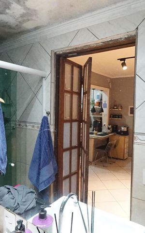 Casa à venda com 340m², 3 quartos e 6 vagasBanheiro