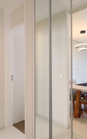 Apartamento à venda com 60m², 2 quartos e 2 vagasCorredor 