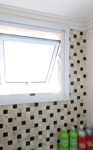 Apartamento à venda com 60m², 2 quartos e 2 vagasBanheiro da Suíte