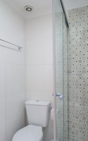 Apartamento à venda com 60m², 2 quartos e 2 vagasBanheiro Social