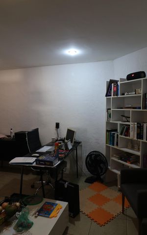 Casa à venda com 213m², 4 quartos e 1 vagaEscritório