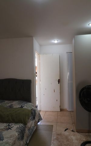 Casa à venda com 213m², 4 quartos e 1 vagaSuíte 1