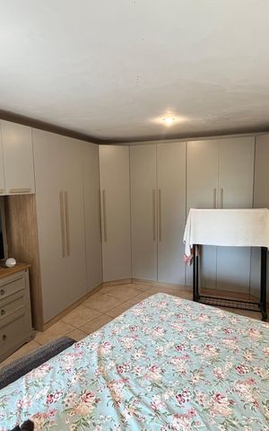 Casa à venda com 320m², 4 quartos e 2 vagasQuarto 2