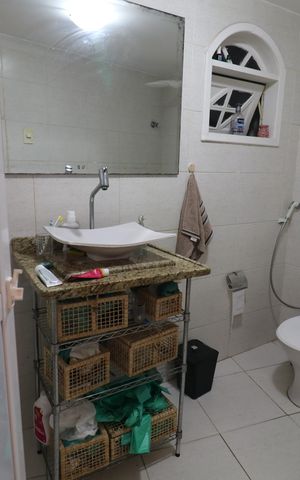 Casa à venda com 213m², 4 quartos e 1 vagaBanheiro social